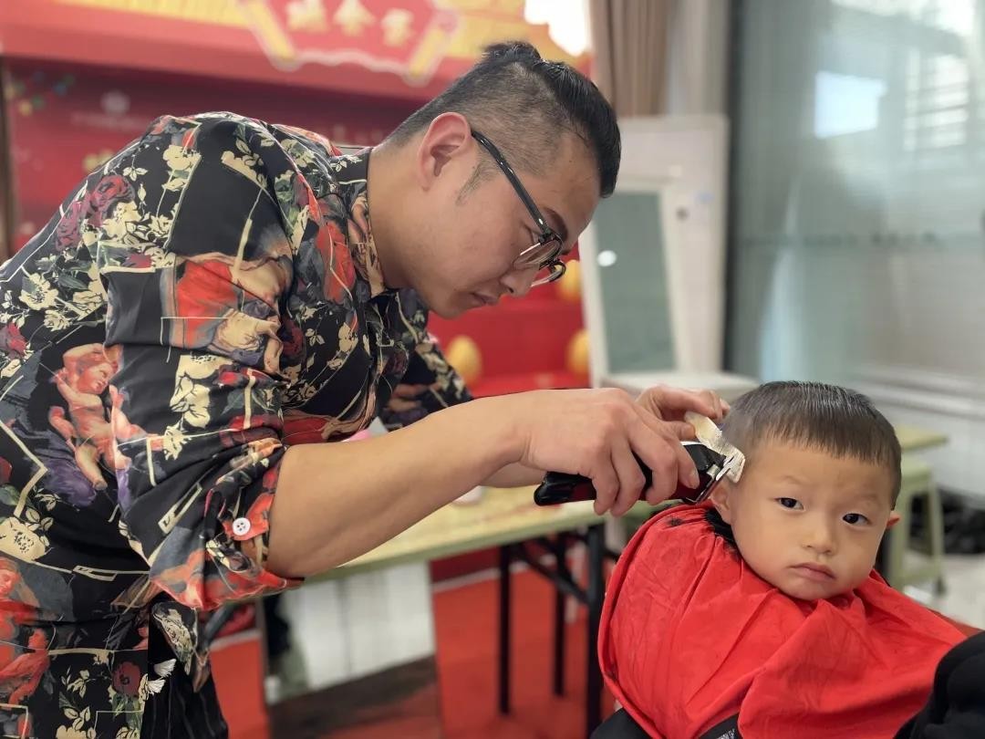 二月二丨剪龍頭、中彩頭，孝義農(nóng)產(chǎn)品大市場(chǎng)邀您免費(fèi)剪頭啦！